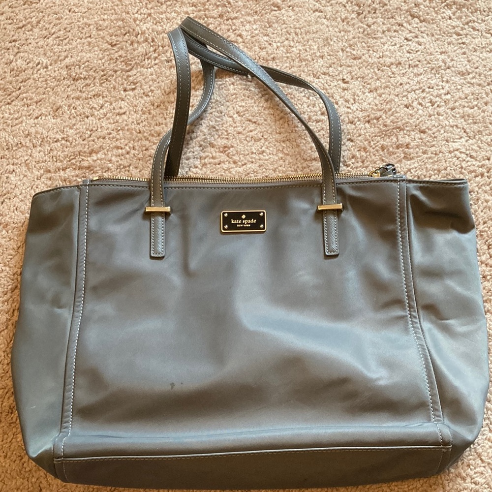 ⬛️⬛️ Kate Spade Grey Nylon Tote Bag with Handles